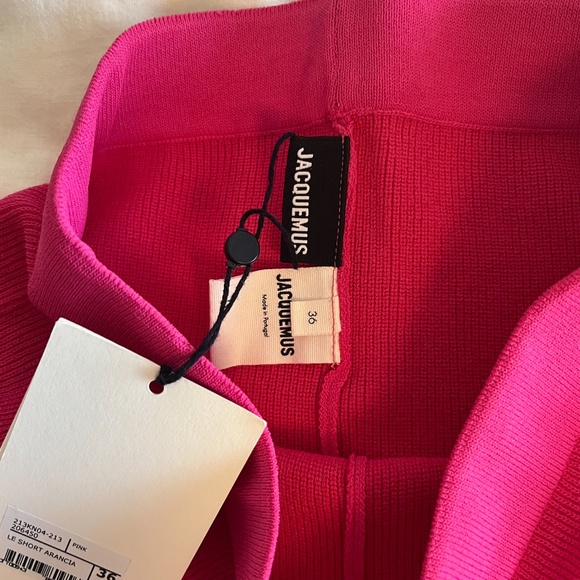 JACQUEMUS NWT pink shorts - Picture 5 of 5